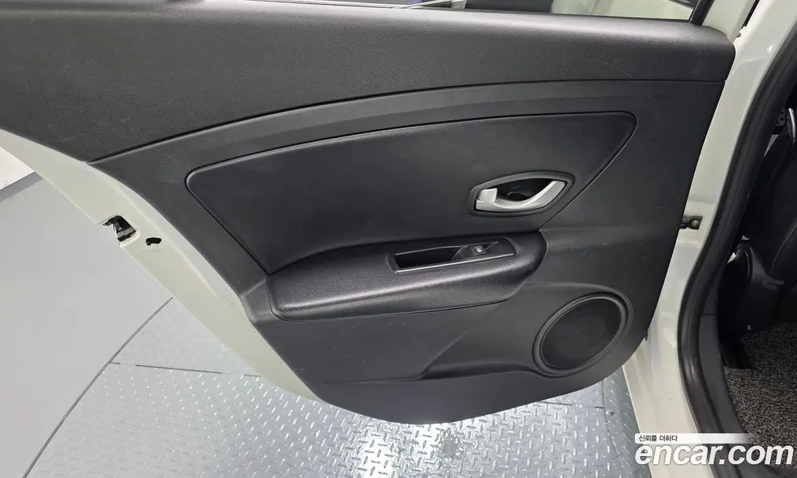 Renault (Samsung) SM3 2015 1.6 автомат (гидро), фото 15