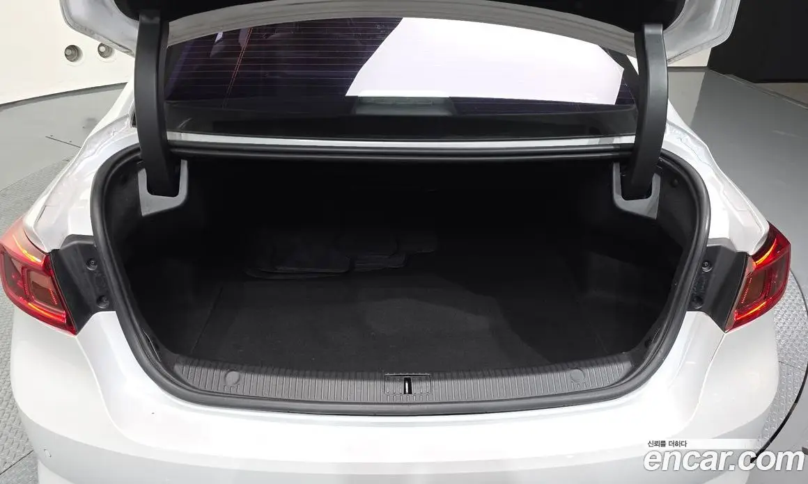 Renault (Samsung) SM6 2016 2.0 автомат (гидро), фото 20 Renault (Samsung) SM6 2016 2.0 автомат (гидро), фото 20