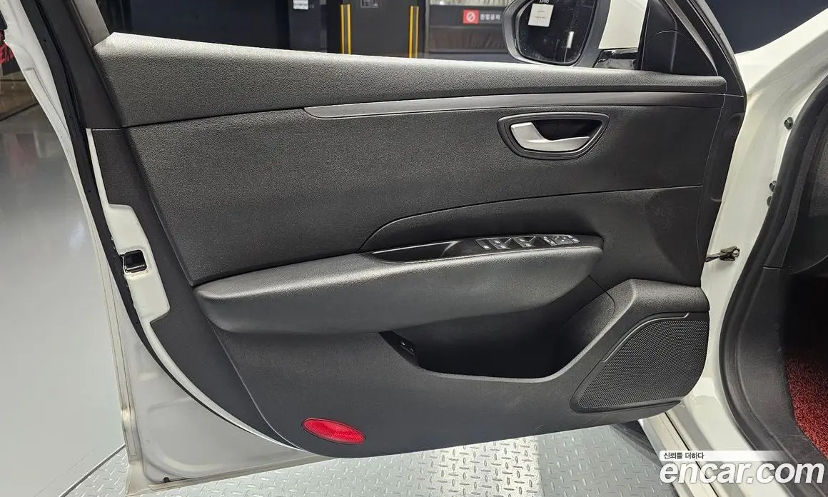 Renault (Samsung) SM6 2017 2.0 автомат (гидро), фото 13