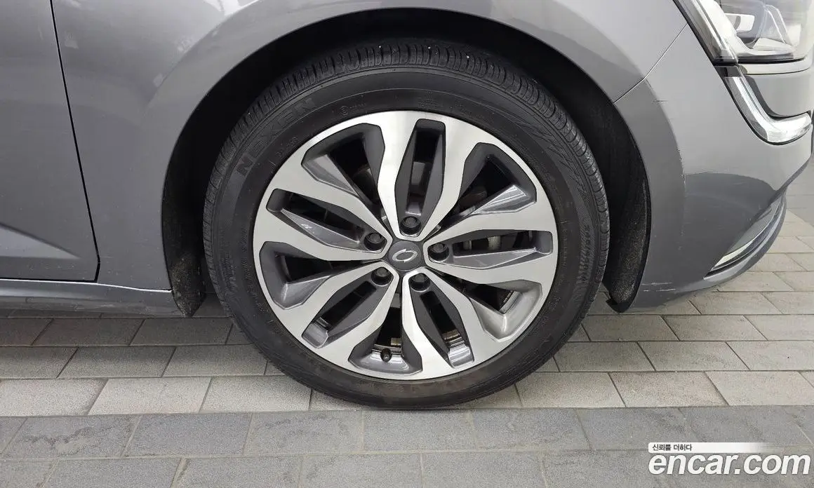 Renault (Samsung) SM6 2017 2.0 автомат (гидро), фото 7 Renault (Samsung) SM6 2017 2.0 автомат (гидро), фото 7