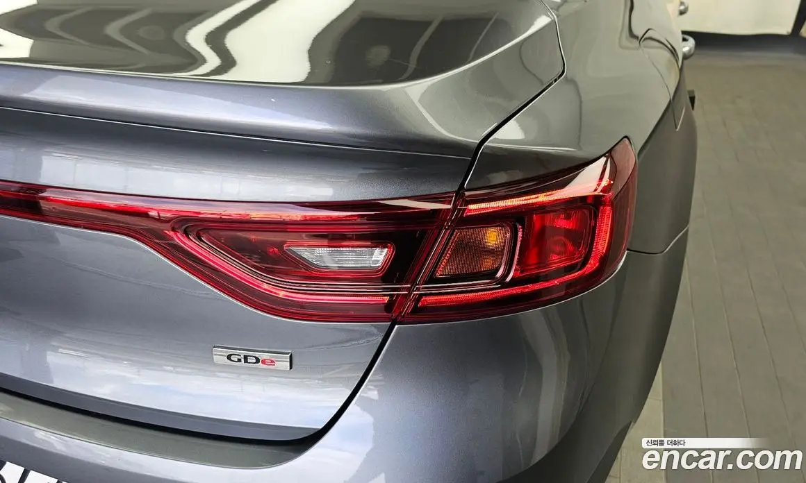 Renault (Samsung) SM6 2017 2.0 автомат (гидро), фото 9 Renault (Samsung) SM6 2017 2.0 автомат (гидро), фото 9