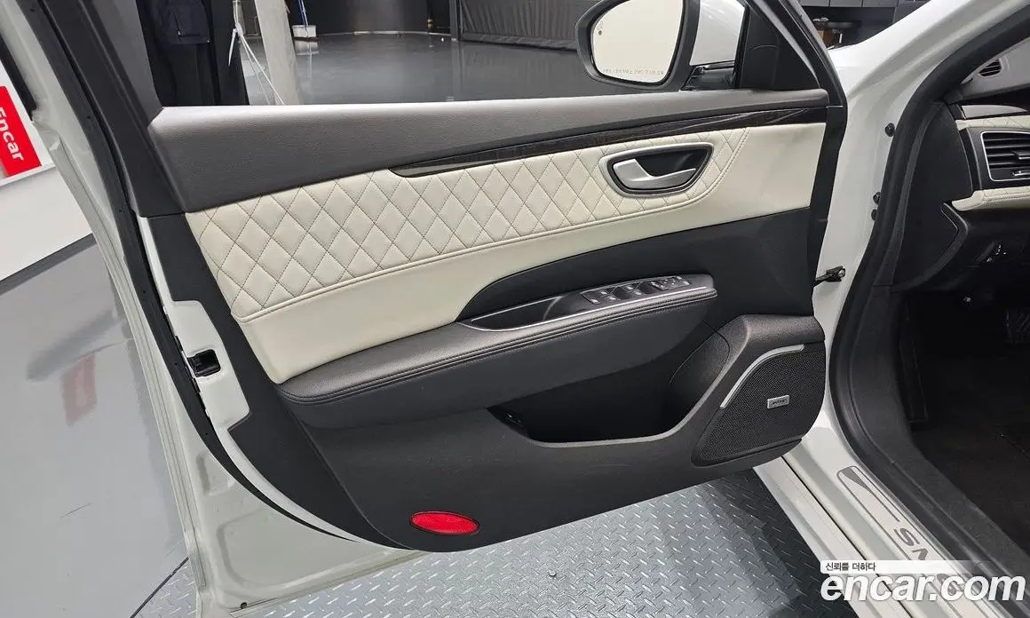 Renault (Samsung) SM6 2017 2.0 автомат (гидро), фото 13 Renault (Samsung) SM6 2017 2.0 автомат (гидро), фото 13