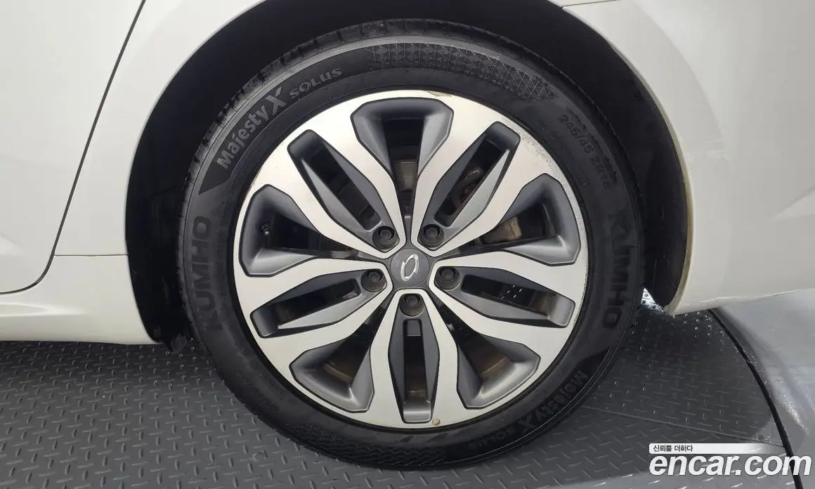 Renault (Samsung) SM6 2017 2.0 автомат (гидро), фото 6 Renault (Samsung) SM6 2017 2.0 автомат (гидро), фото 6