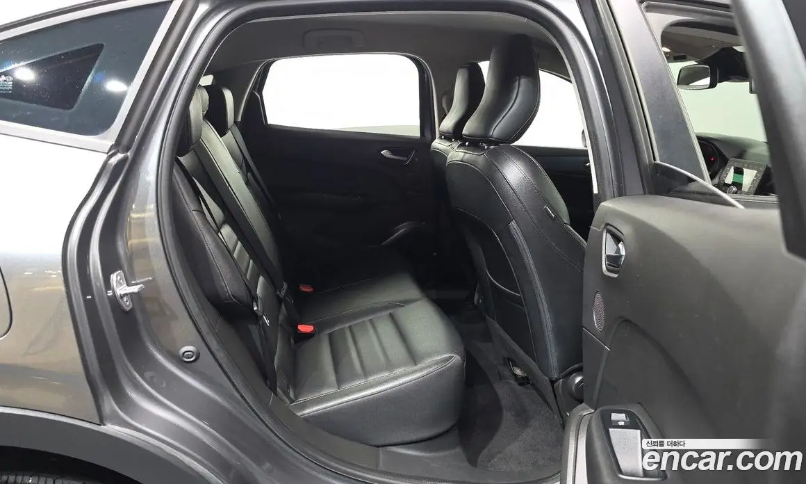 Renault (Samsung) XM3 2024 1.6 автомат (гидро), фото 18 Renault (Samsung) XM3 2024 1.6 автомат (гидро), фото 18