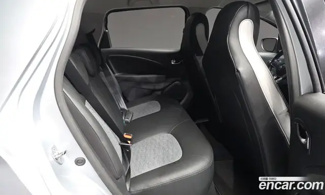 Renault (Samsung) Zoe 2021 0.2 автомат (гидро), миниатюра 12