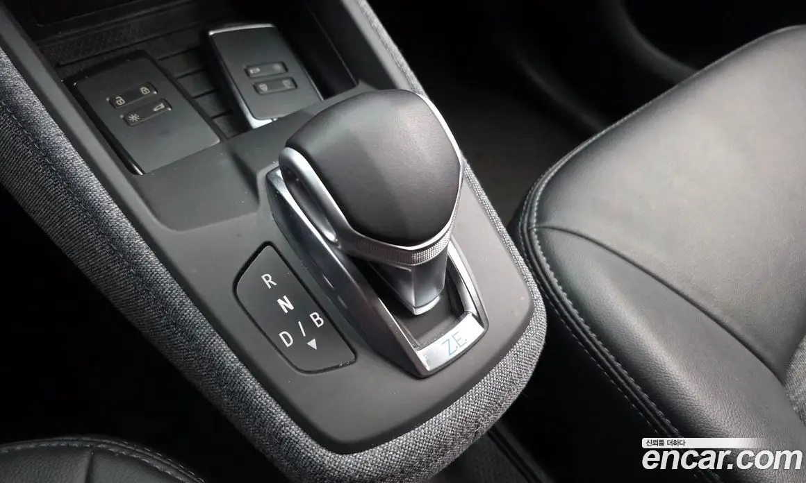 Renault (Samsung) Zoe 2021 0.2 автомат (гидро), фото 9 Renault (Samsung) Zoe 2021 0.2 автомат (гидро), фото 9