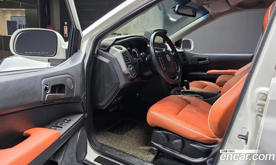 SsangYong Korando 2014 2.0 автомат (гидро), фото 13