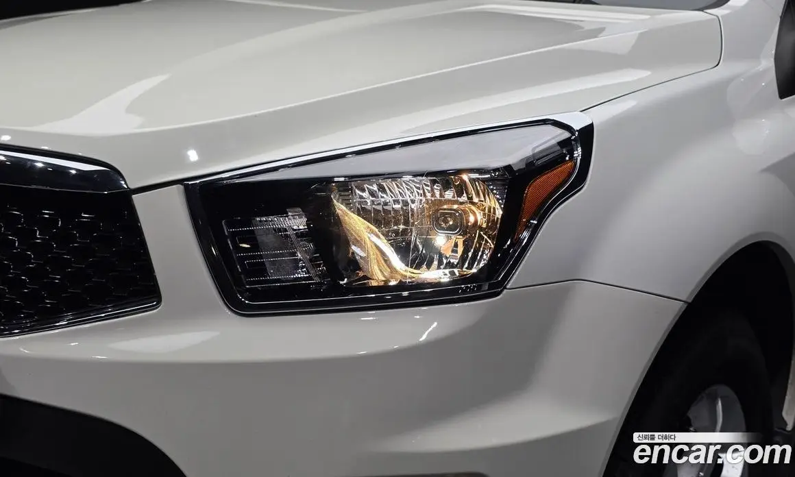 SsangYong Korando 2014 2.0 автомат (гидро), фото 8