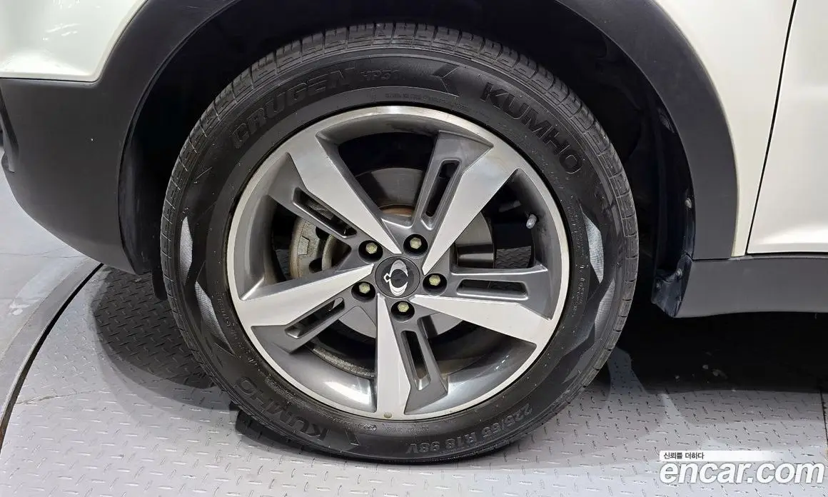 SsangYong Korando 2017 2.2 автомат (гидро), фото 5