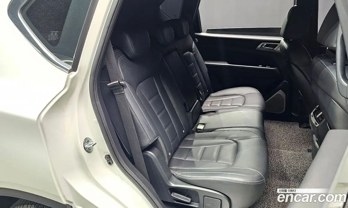 SsangYong Rexton 2017 2.2 автомат (гидро), фото 17