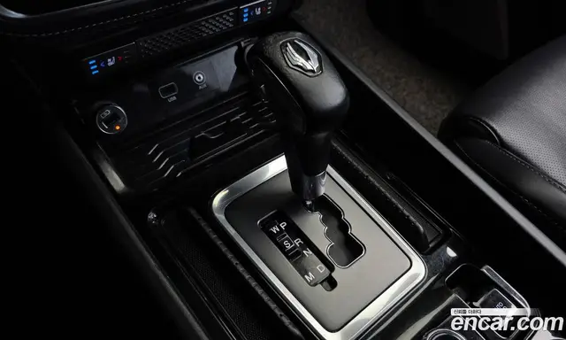 SsangYong Rexton 2019 2.2 автомат (гидро), миниатюра 12