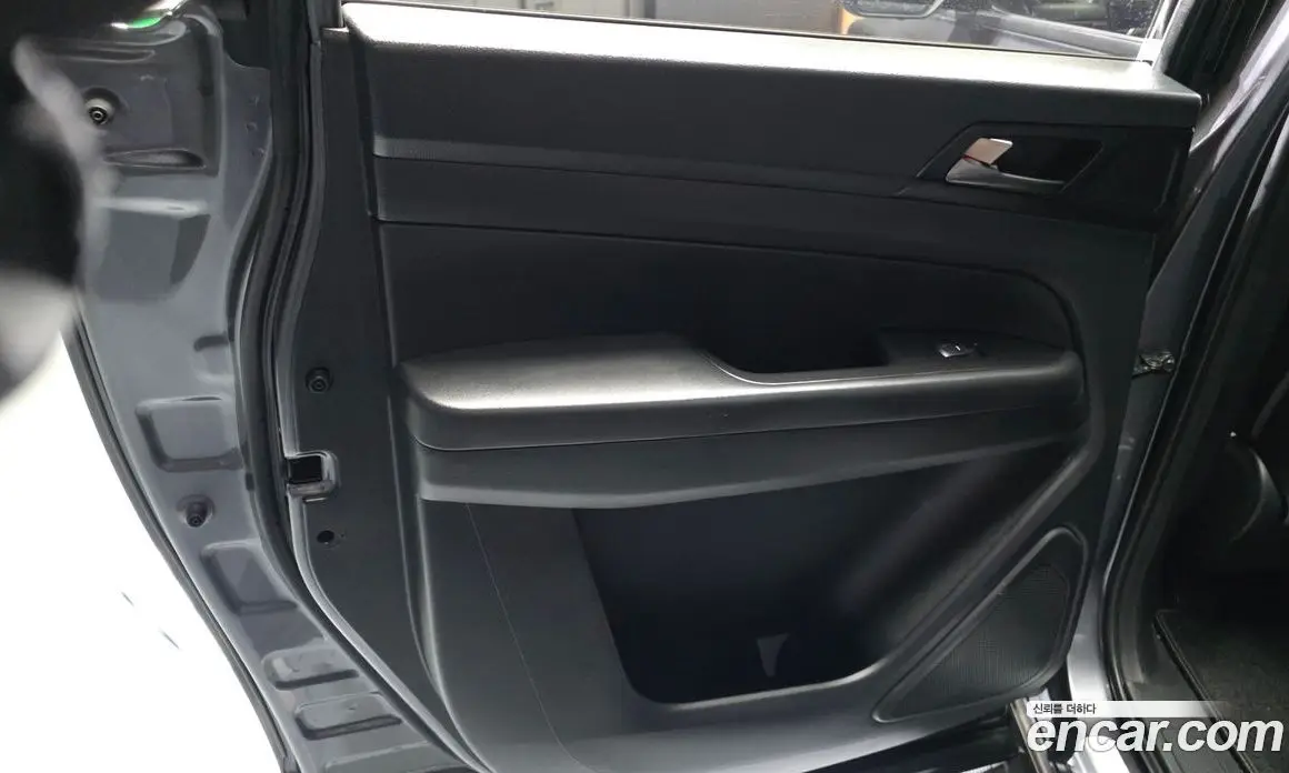 SsangYong Rexton 2020 2.2 автомат (гидро), фото 15