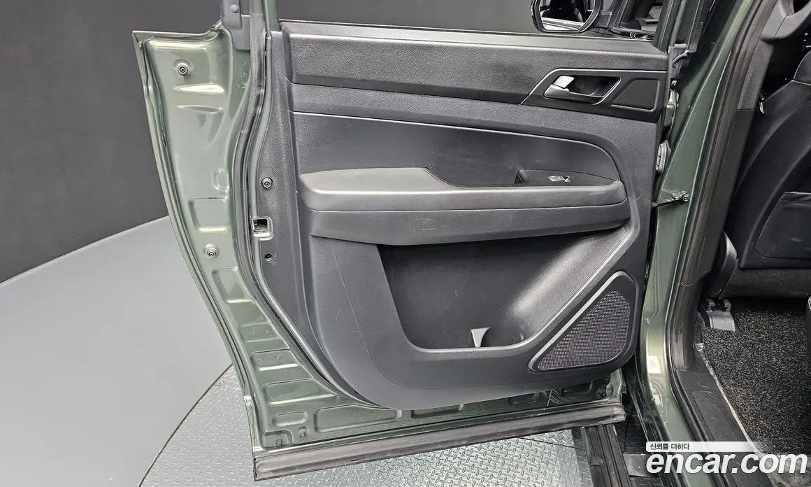 SsangYong Rexton 2021 2.2 автомат (гидро), фото 15