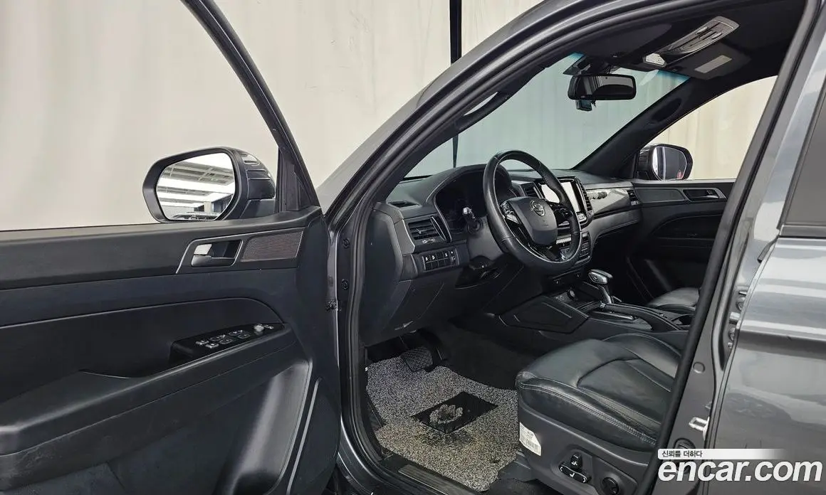 SsangYong Rexton 2022 2.2 автомат (гидро), фото 13
