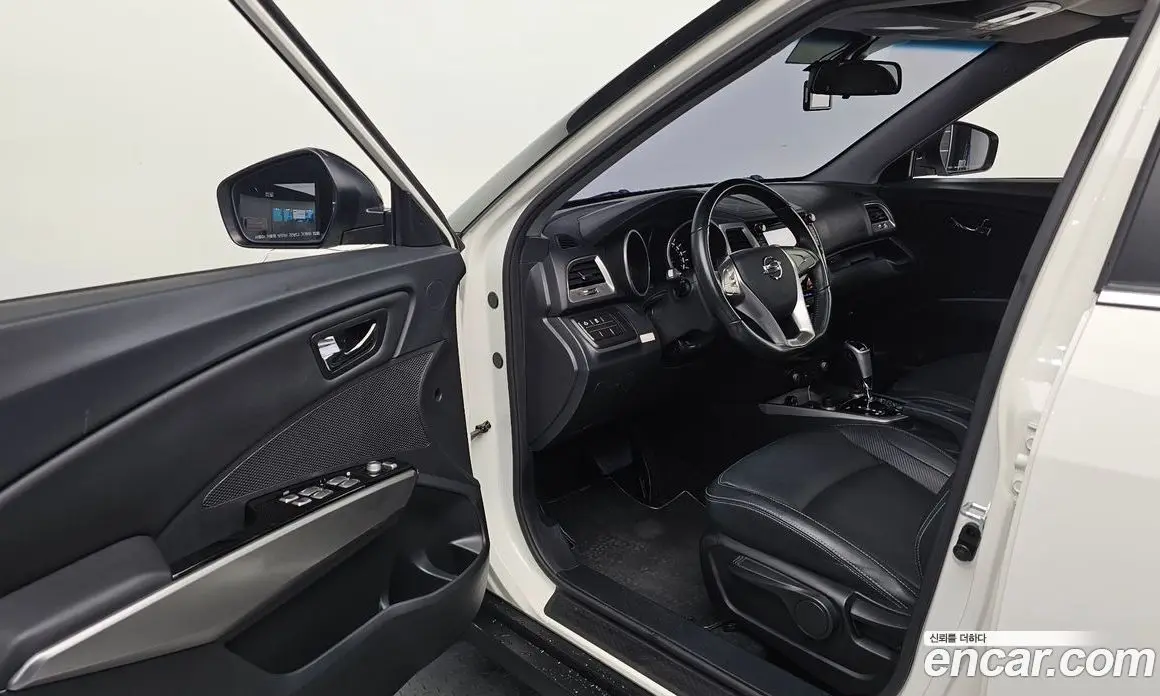 SsangYong TIBOLI 2016 1.6 автомат (гидро), фото 13 SsangYong TIBOLI 2016 1.6 автомат (гидро), фото 13