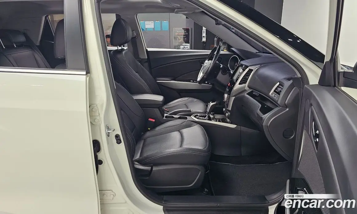 SsangYong TIBOLI 2016 1.6 автомат (гидро), фото 16 SsangYong TIBOLI 2016 1.6 автомат (гидро), фото 16