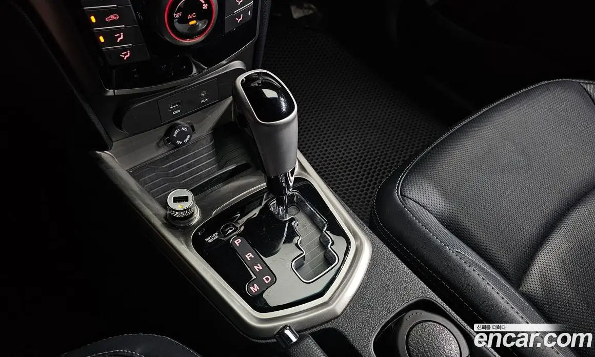 SsangYong TIBOLI 2017 1.6 автомат (гидро), фото 11