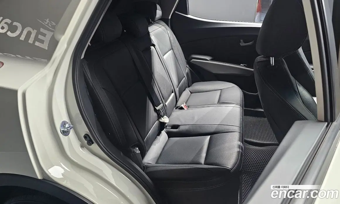SsangYong TIBOLI 2017 1.6 автомат (гидро), фото 16
