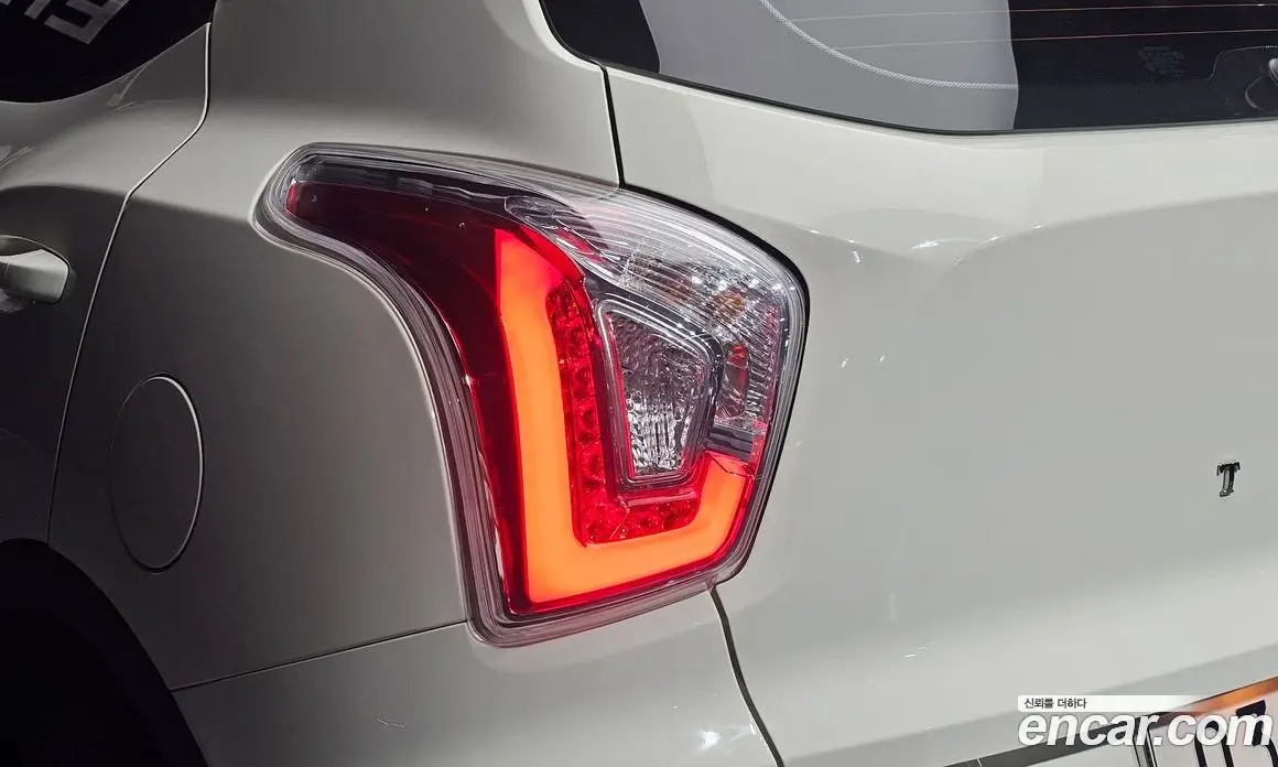 SsangYong TIBOLI 2017 1.6 автомат (гидро), фото 8