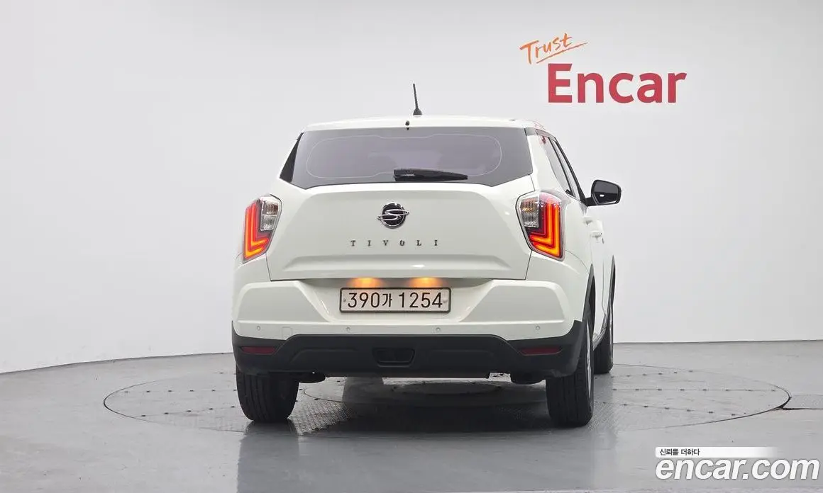 SsangYong TIBOLI 2021 1.5 автомат (гидро), фото 4 SsangYong TIBOLI 2021 1.5 автомат (гидро), фото 4