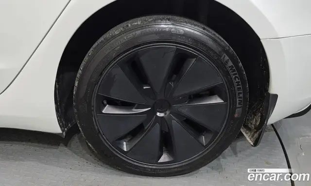 Tesla Model 3 2024 0.2 автомат (гидро), миниатюра 7