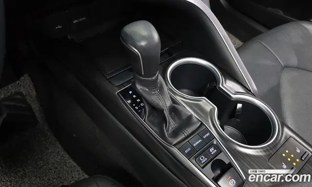Toyota Camry 2023 2.5 автомат (гидро), миниатюра 12