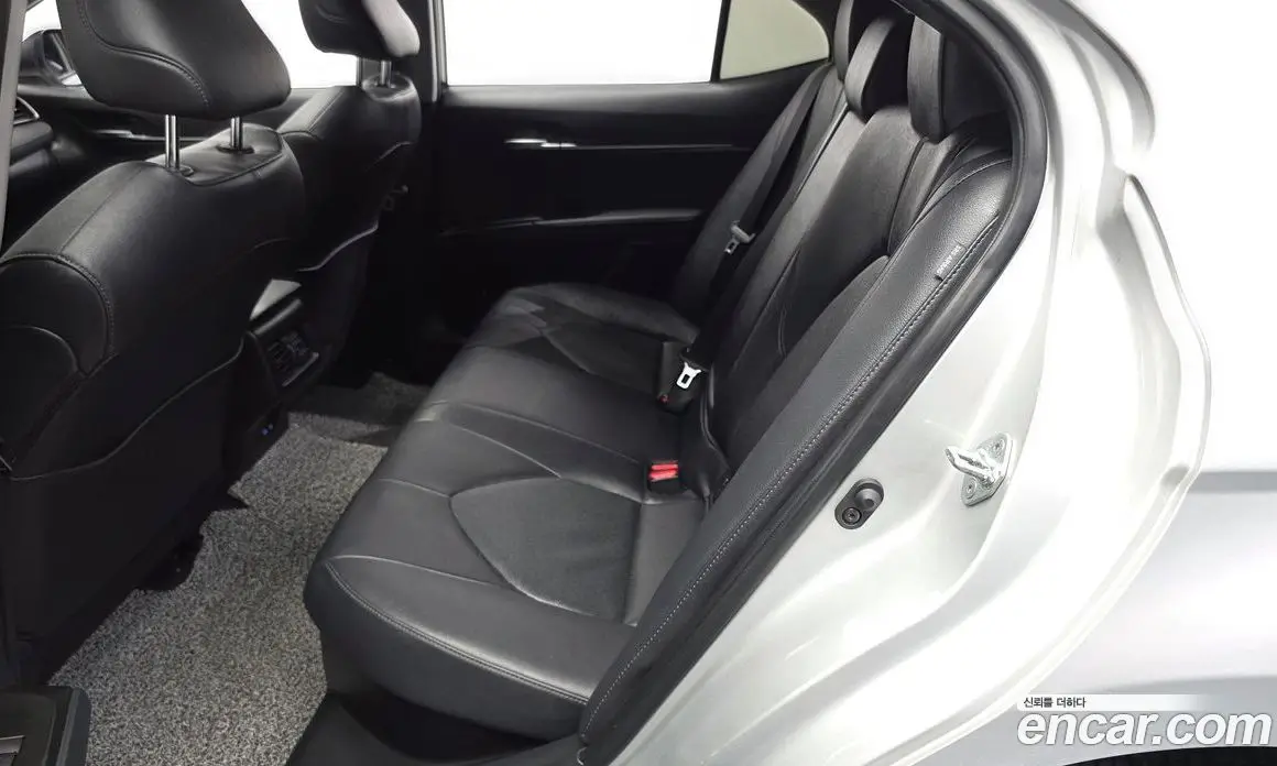 Toyota Camry 2023 2.5 автомат (гидро), фото 16 Toyota Camry 2023 2.5 автомат (гидро), фото 16