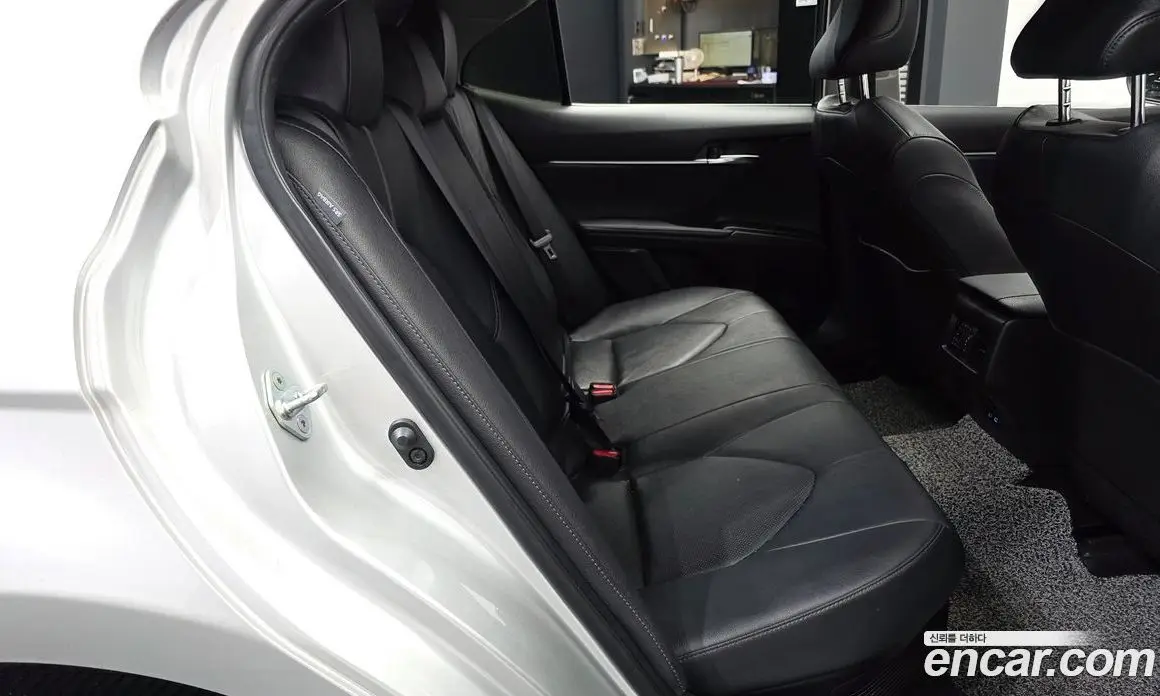 Toyota Camry 2023 2.5 автомат (гидро), фото 18 Toyota Camry 2023 2.5 автомат (гидро), фото 18