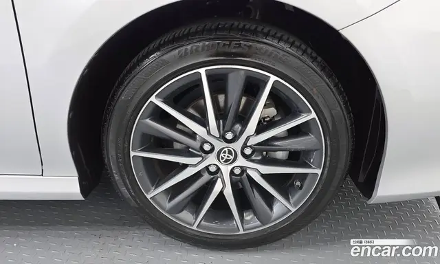 Toyota Camry 2023 2.5 автомат (гидро), миниатюра 7 Toyota Camry 2023 2.5 автомат (гидро), миниатюра 7