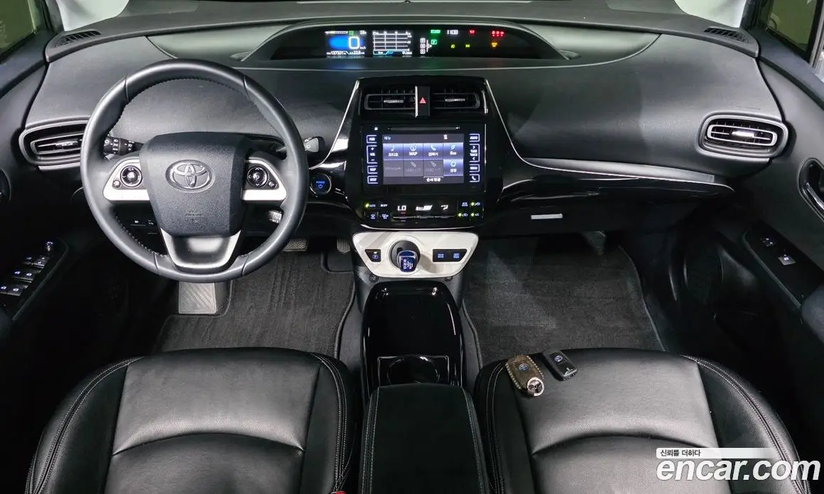 Toyota Prius 2018 1.8 автомат (гидро), фото 10