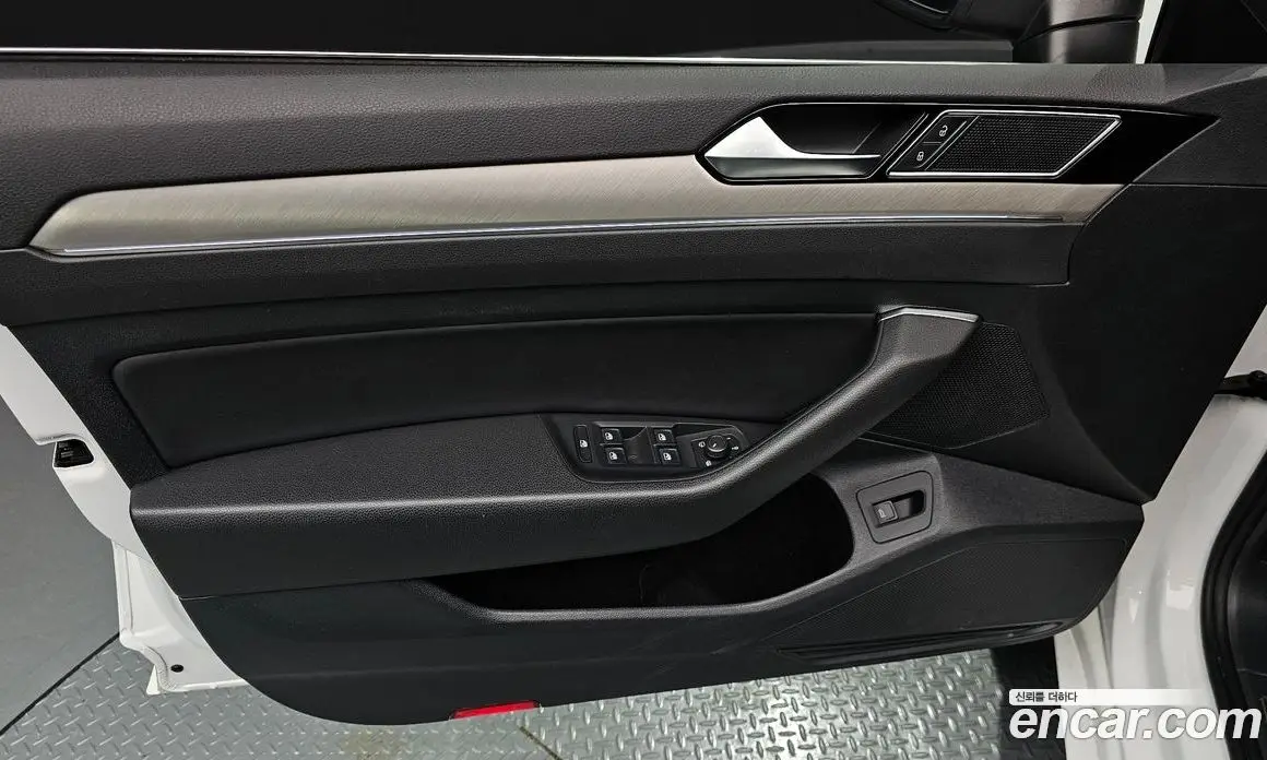 Volkswagen Arteon 2019 2.0 автомат (гидро), фото 15 Volkswagen Arteon 2019 2.0 автомат (гидро), фото 15