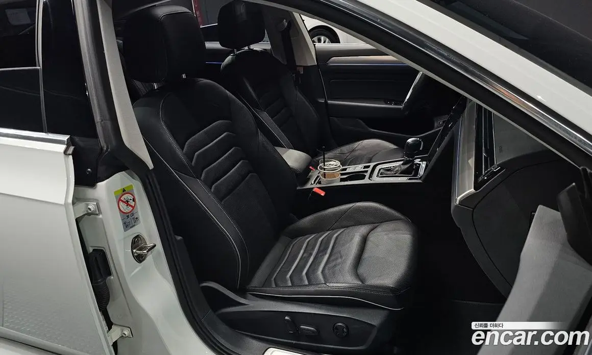 Volkswagen Arteon 2019 2.0 автомат (гидро), фото 16 Volkswagen Arteon 2019 2.0 автомат (гидро), фото 16