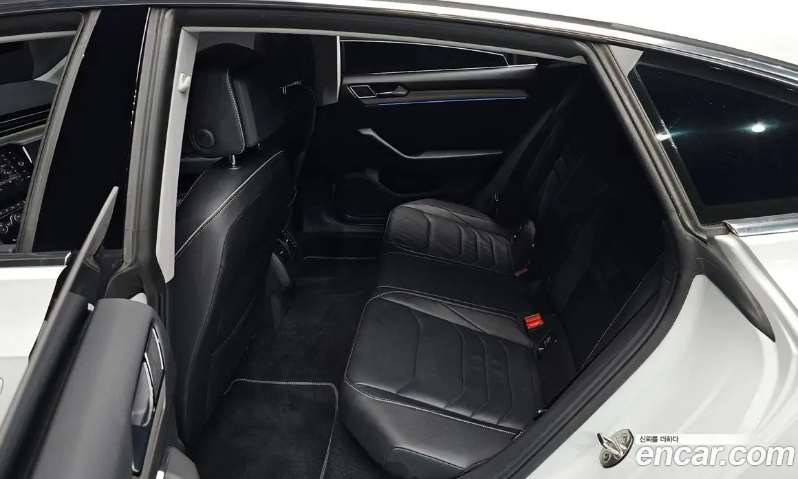Volkswagen Arteon 2019 2.0 автомат (гидро), фото 17 Volkswagen Arteon 2019 2.0 автомат (гидро), фото 17