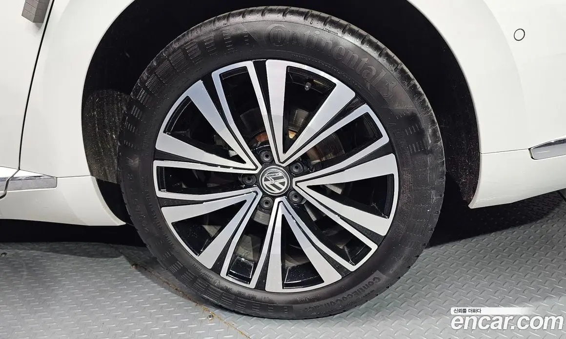 Volkswagen Arteon 2019 2.0 автомат (гидро), фото 7 Volkswagen Arteon 2019 2.0 автомат (гидро), фото 7