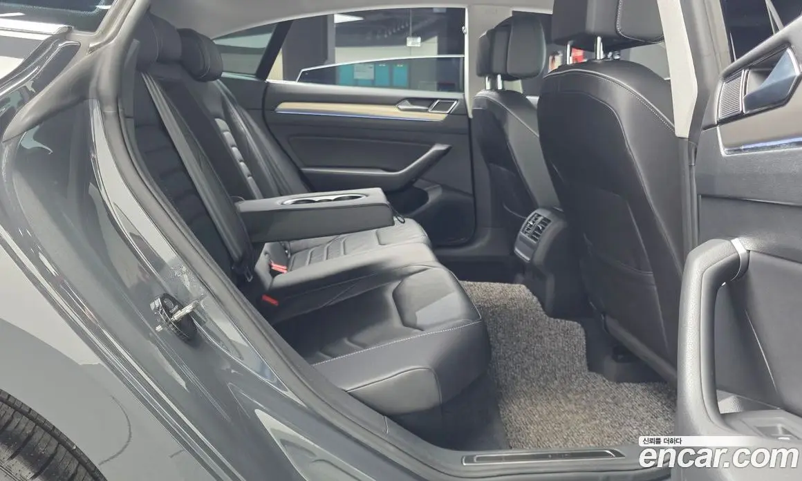 Volkswagen Arteon 2019 2.0 автомат (гидро), фото 18 Volkswagen Arteon 2019 2.0 автомат (гидро), фото 18