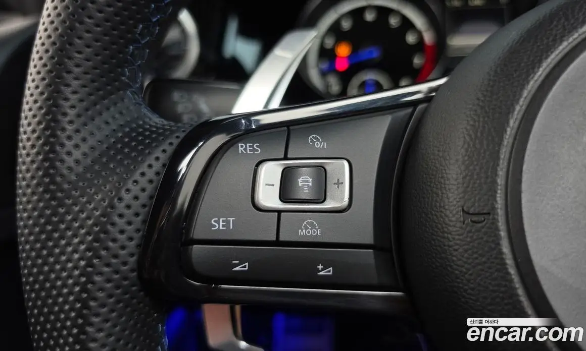 Volkswagen Golf 2015 2.0 автомат (гидро), фото 16