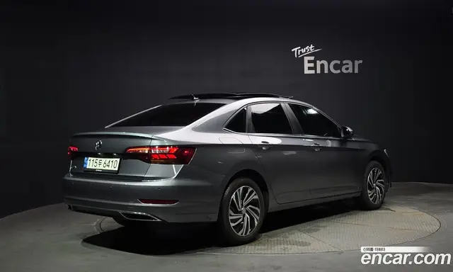 Volkswagen Jetta, 2021, 12 432 км
