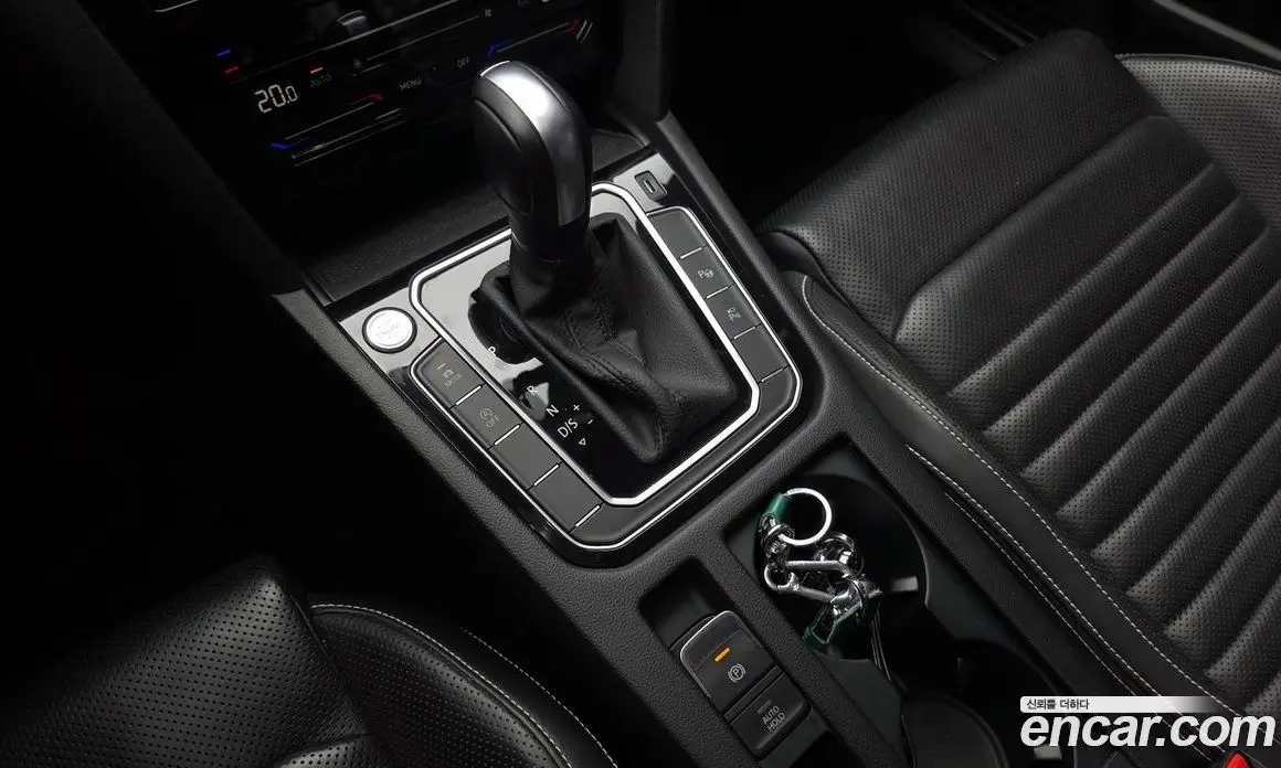 Volkswagen Passat 2021 2.0 автомат (гидро), фото 12 Volkswagen Passat 2021 2.0 автомат (гидро), фото 12