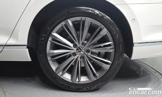 Volkswagen Passat 2021 2.0 автомат (гидро), миниатюра 5 Volkswagen Passat 2021 2.0 автомат (гидро), миниатюра 5
