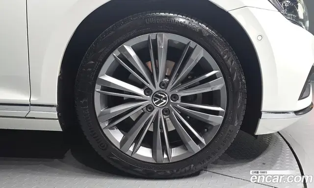 Volkswagen Passat 2021 2.0 автомат (гидро), миниатюра 7 Volkswagen Passat 2021 2.0 автомат (гидро), миниатюра 7