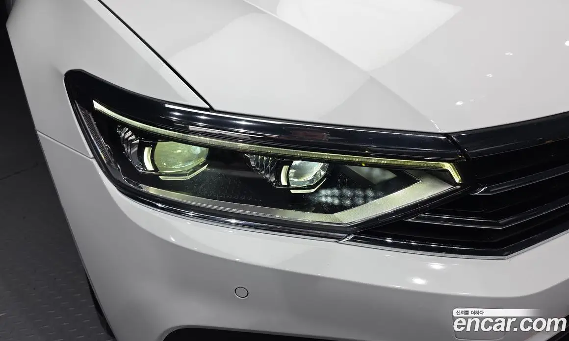 Volkswagen Passat 2021 2.0 автомат (гидро), фото 8 Volkswagen Passat 2021 2.0 автомат (гидро), фото 8