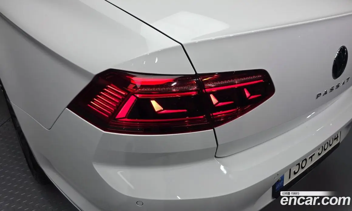 Volkswagen Passat 2021 2.0 автомат (гидро), фото 9 Volkswagen Passat 2021 2.0 автомат (гидро), фото 9