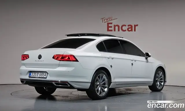 Volkswagen Passat, 2022, 34 307 км