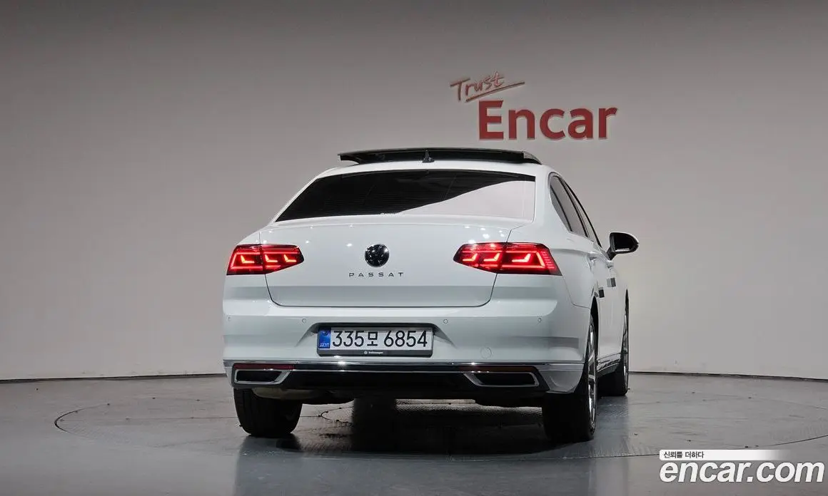 Volkswagen Passat 2022 2.0 автомат (гидро), фото 3 Volkswagen Passat 2022 2.0 автомат (гидро), фото 3