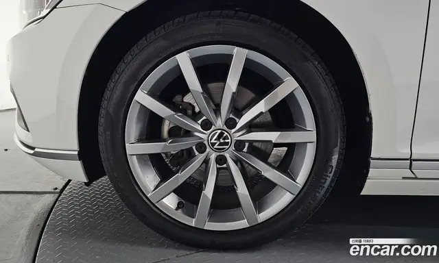 Volkswagen Passat 2022 2.0 автомат (гидро), миниатюра 4 Volkswagen Passat 2022 2.0 автомат (гидро), миниатюра 4