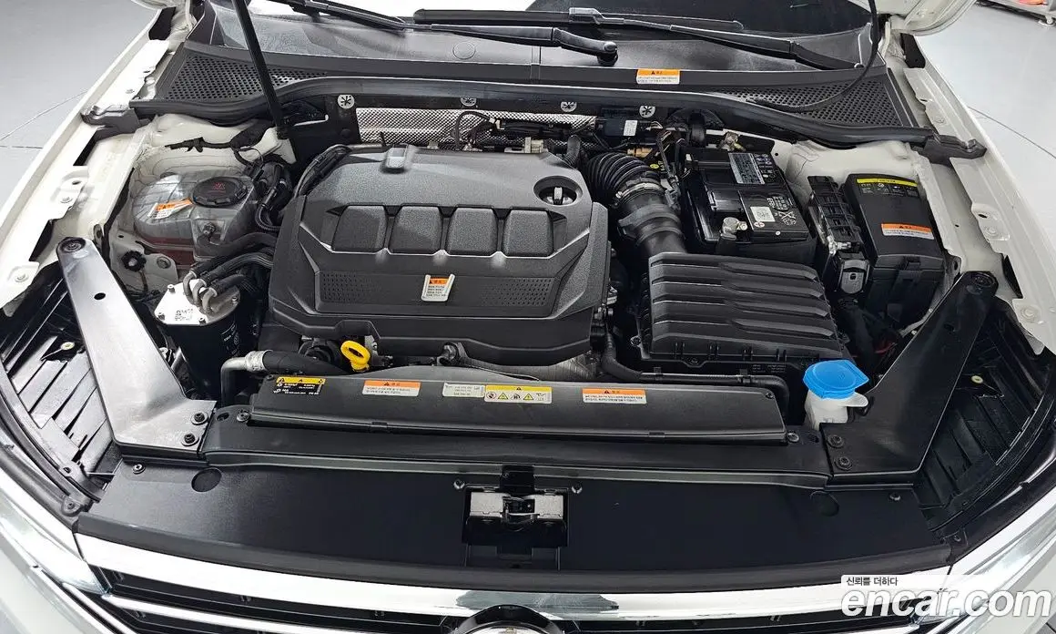Volkswagen Passat 2022 2.0 автомат (гидро), фото 5 Volkswagen Passat 2022 2.0 автомат (гидро), фото 5