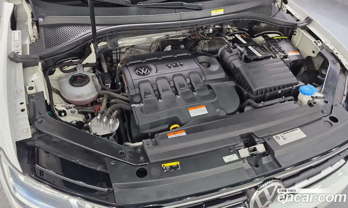 Volkswagen Tiguan 2018 2.0 автомат (гидро), фото 6