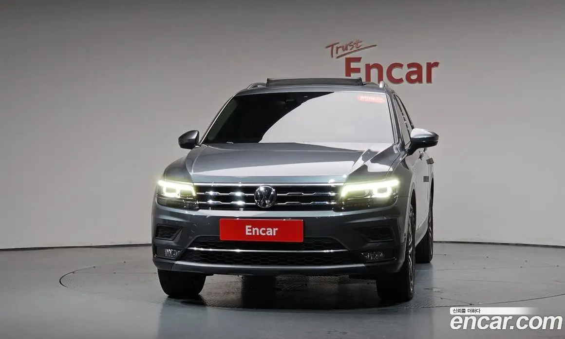 Volkswagen Tiguan 2020 2.0 автомат (гидро), фото 2 Volkswagen Tiguan 2020 2.0 автомат (гидро), фото 2