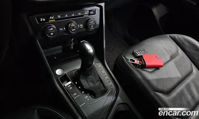 Volkswagen Tiguan 2020 2.0 автомат (гидро), миниатюра 11 Volkswagen Tiguan 2020 2.0 автомат (гидро), миниатюра 11