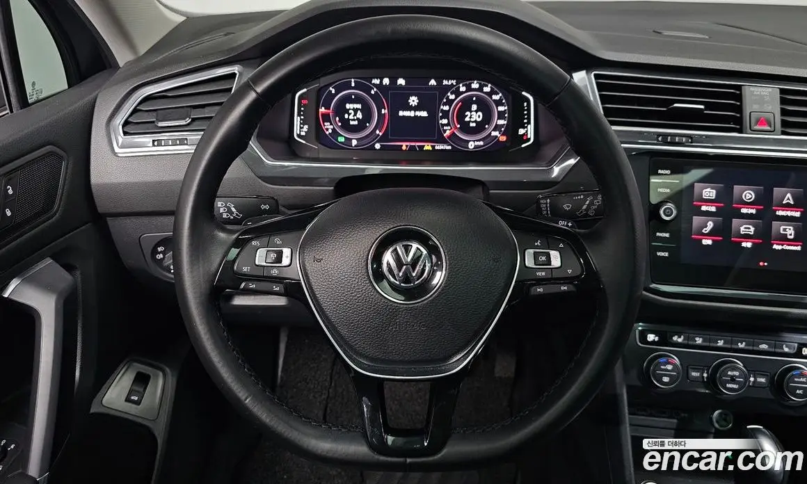 Volkswagen Tiguan 2020 2.0 автомат (гидро), фото 18 Volkswagen Tiguan 2020 2.0 автомат (гидро), фото 18